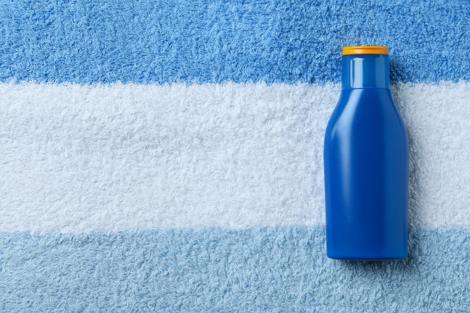 prohibido-bloqueador-solar-cancun-sailing-1